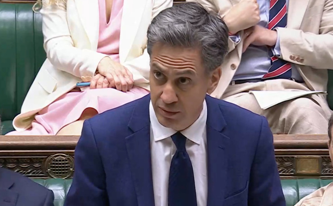 UK-drops-controversial-plan-to-split-its-electricity-market-1